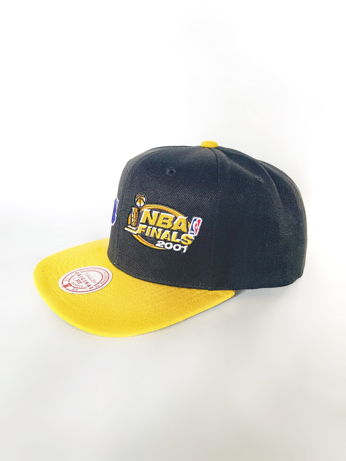 LA Lakers Mitchell & Ness 2001 Finals Snapback Hat - Black