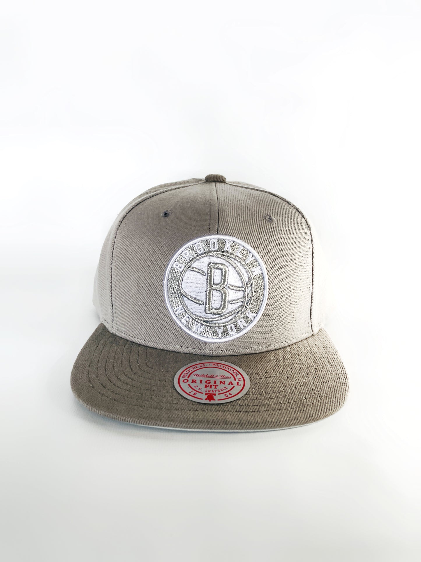 Brooklyn Nets Mitchell & Ness x Lids Snapback Hat - Gray